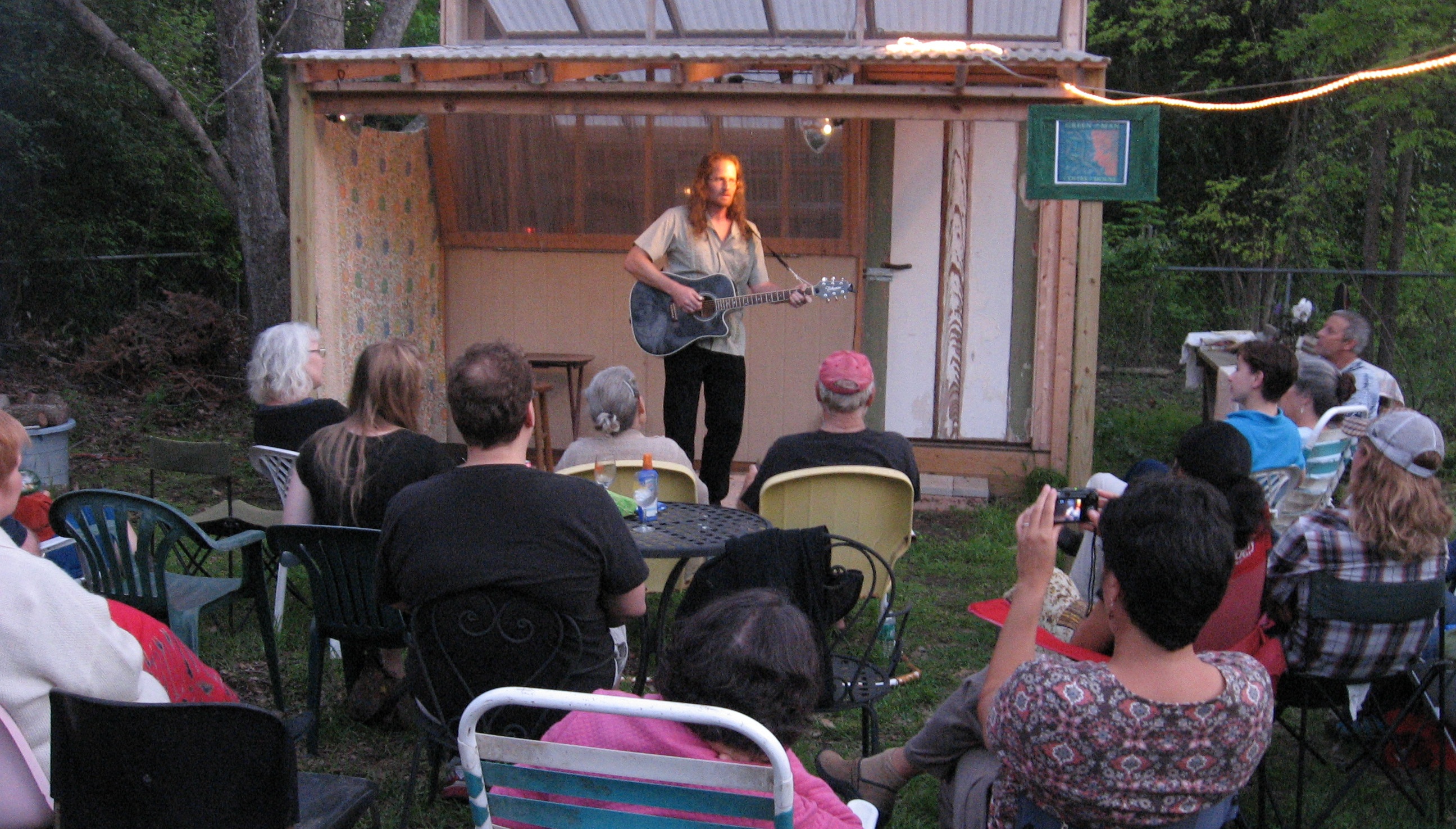 Dale Barnard enthralls Dale Barnard enthralls